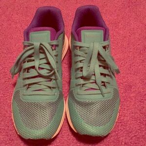 Lightly worn Reebok shoes